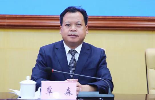覃森簡(jiǎn)歷：防城港市殘聯(lián)理事長(zhǎng)覃森接受審查調(diào)查，曾任防城港市商務(wù)局局長(zhǎng)，上思縣委副書(shū)記、縣長(zhǎng)